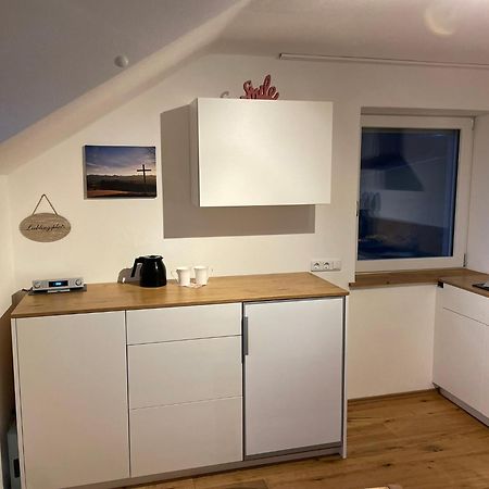 Wohnung Mit Ausblick Im Allgaeu Mit 2 Schlafzimmern Marktoberdorf Bagian luar foto