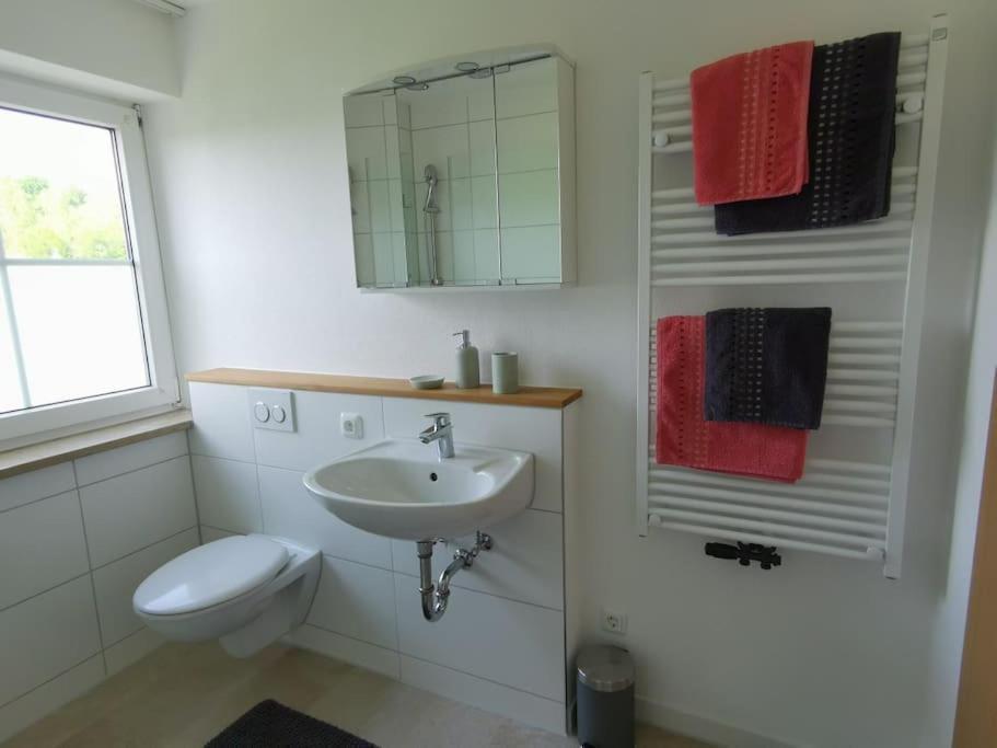 Wohnung Mit Ausblick Im Allgaeu Mit 2 Schlafzimmern Marktoberdorf Bagian luar foto