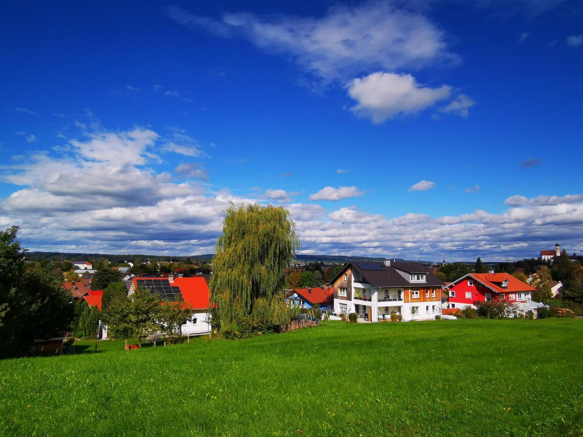 Wohnung Mit Ausblick Im Allgaeu Mit 2 Schlafzimmern Marktoberdorf Bagian luar foto