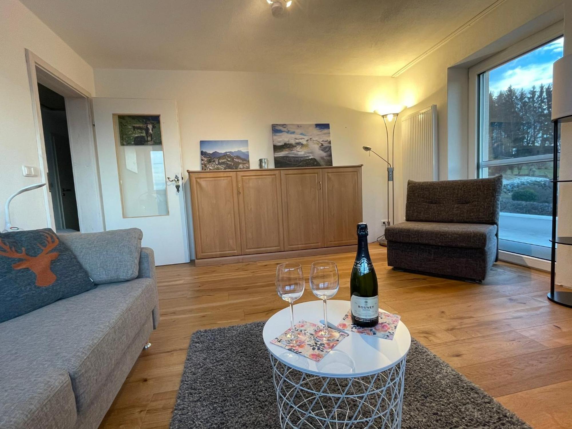 Wohnung Mit Ausblick Im Allgaeu Mit 2 Schlafzimmern Marktoberdorf Bagian luar foto