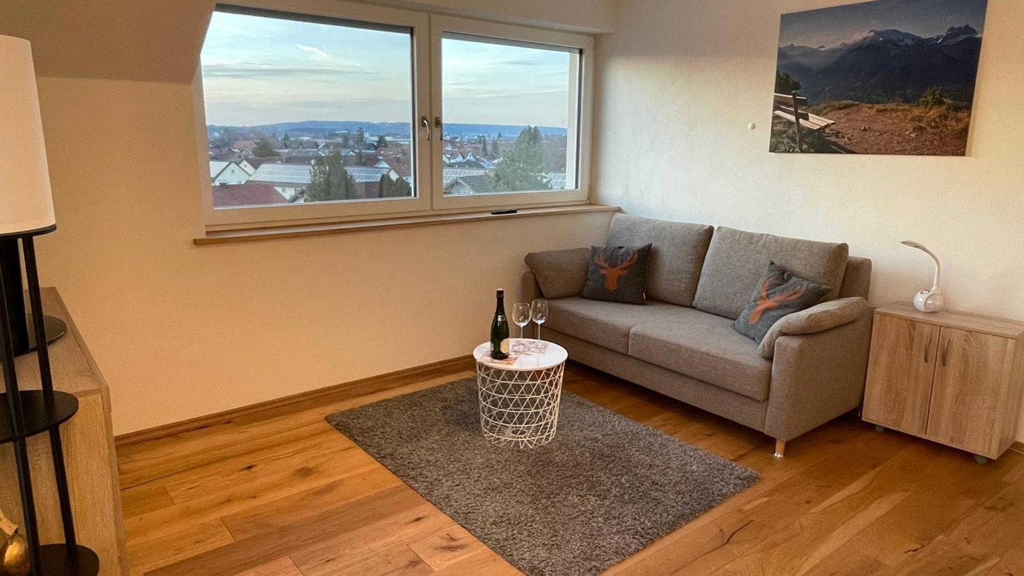 Wohnung Mit Ausblick Im Allgaeu Mit 2 Schlafzimmern Marktoberdorf Bagian luar foto
